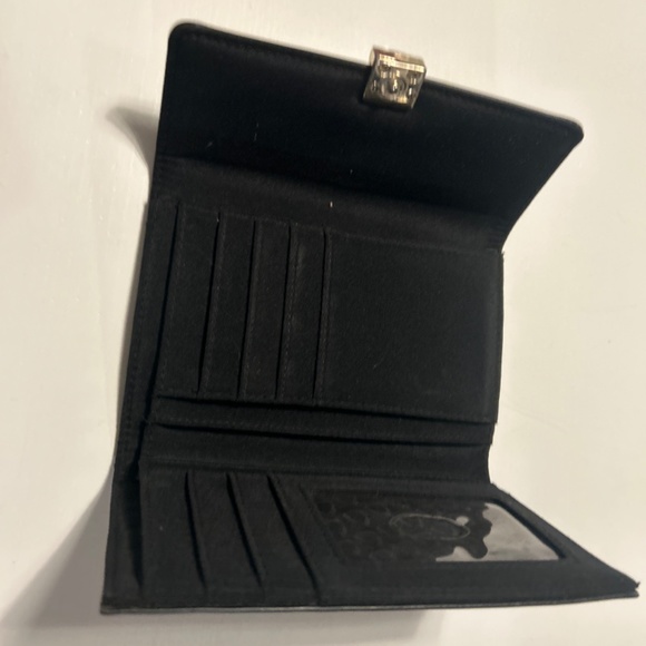 Wallet - Picture 2 of 7